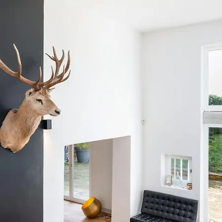 Villa Le Cerf - House With View And Swimming Pool *