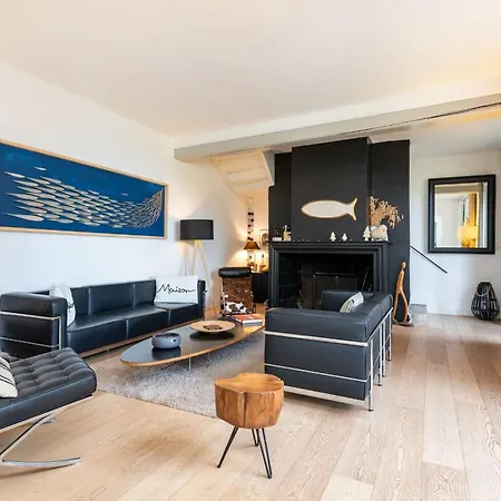 Le Cerf - House With View And Swimming Pool Villa