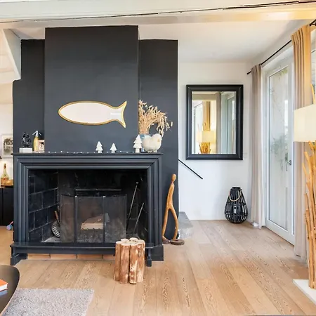 Le Cerf - House With View And Swimming Pool