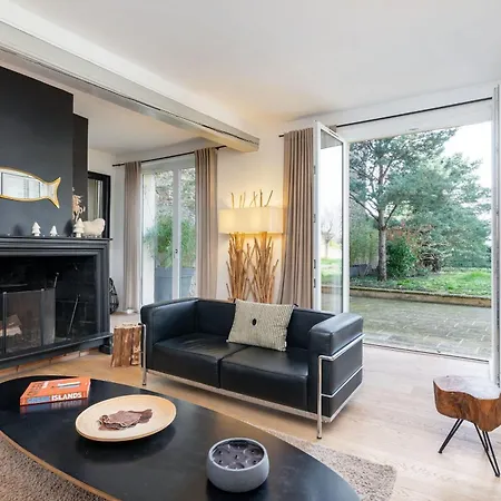 Villa Le Cerf - House With View And Swimming Pool